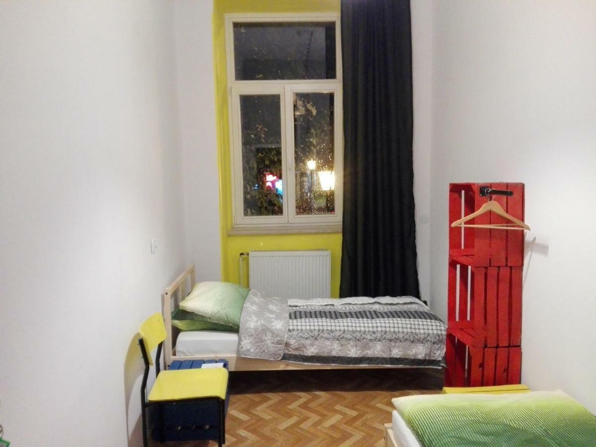 Lulu Hostel Lublin Exterior foto